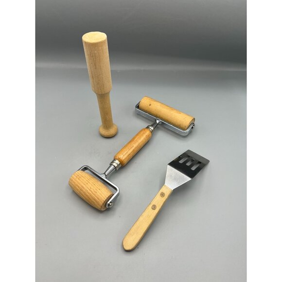 Wooden Handle Kitchen Tools Set Pampered Chef Spatula Pastry Roller Tart Shaper - Picture 2 of 5